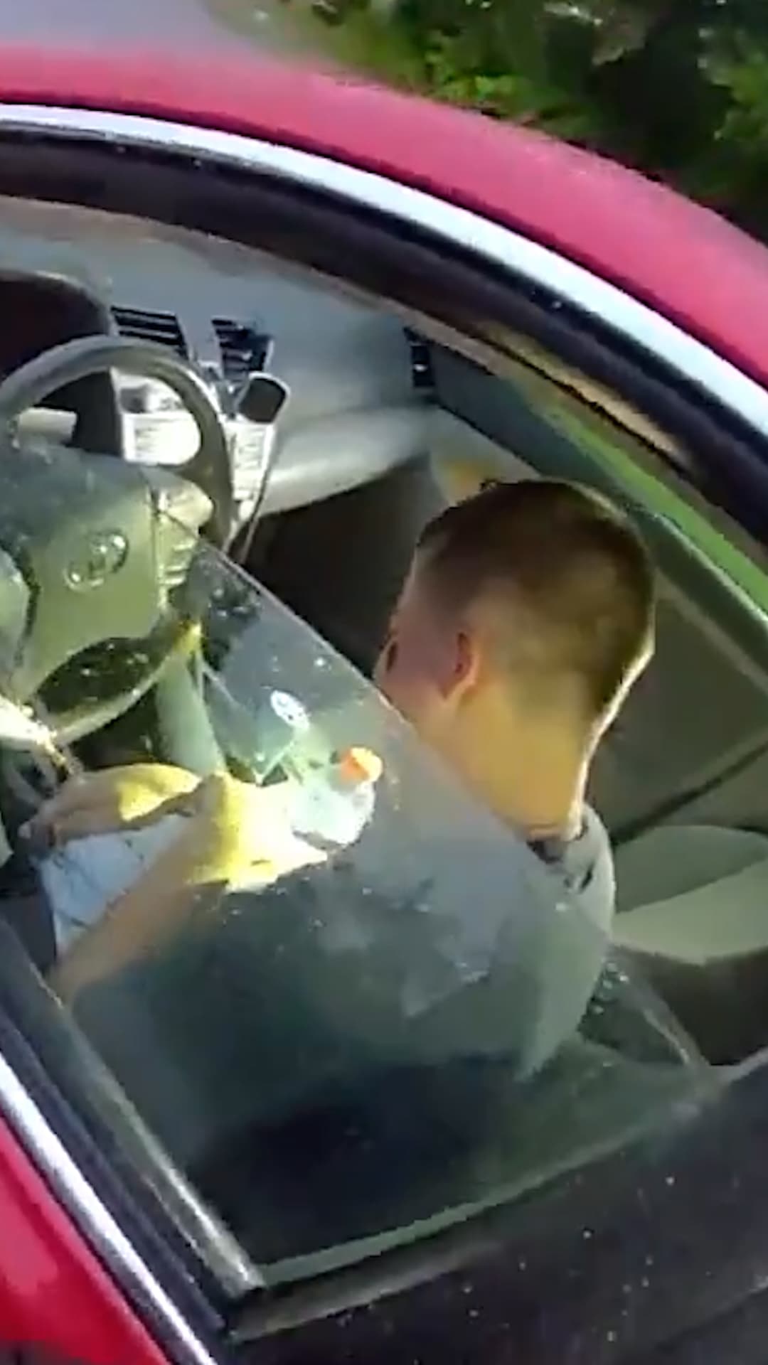 Video corporal muestra el momento en que un agente dispara contra una mujer en Maryland