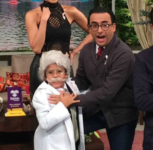 El hijo del Dr. Chaflán nos hizo reír como niños.