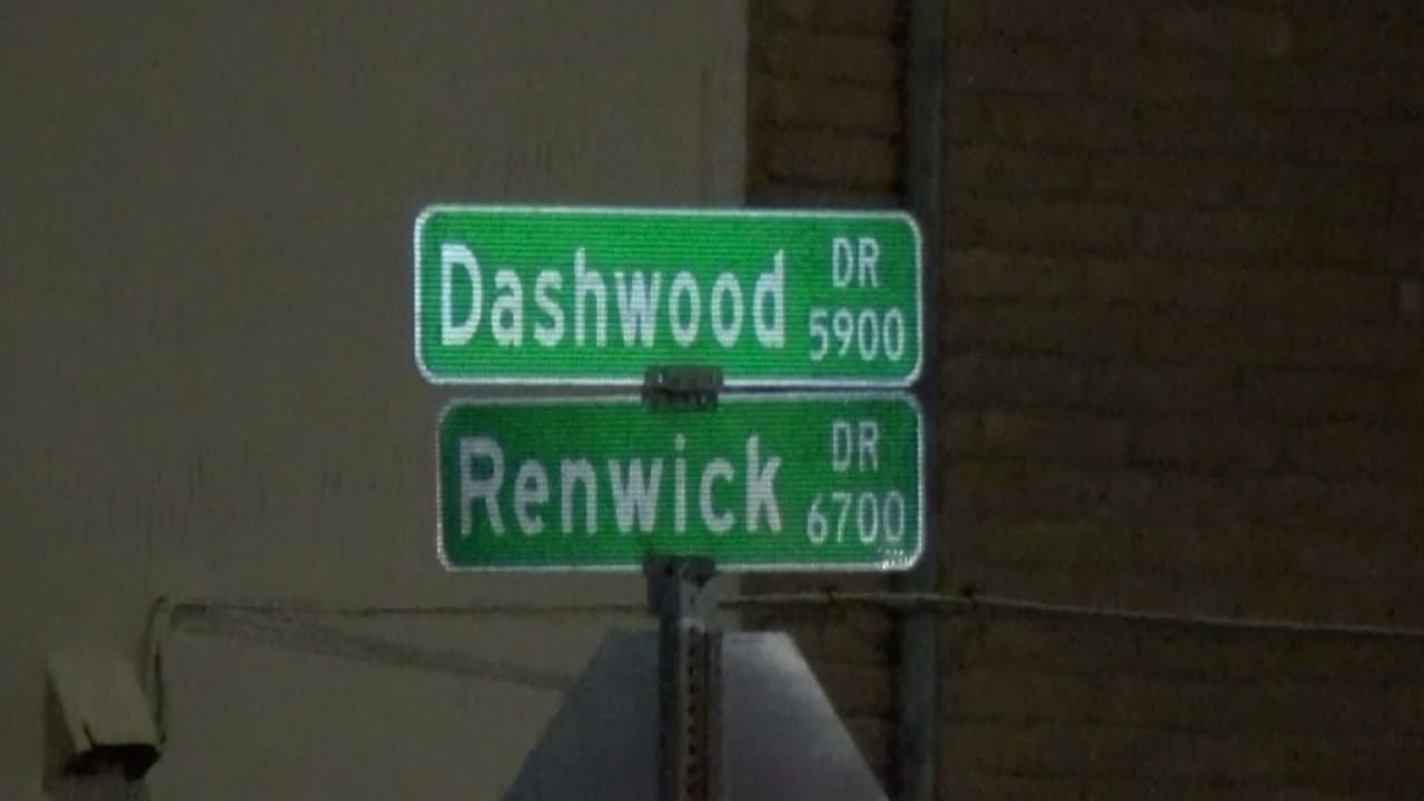 Los hechos ocurrieron el miércoles alrededor de las 2:00 am en un complejo de apartamentos ubicados en la cuadra 5900 de Dashwood.