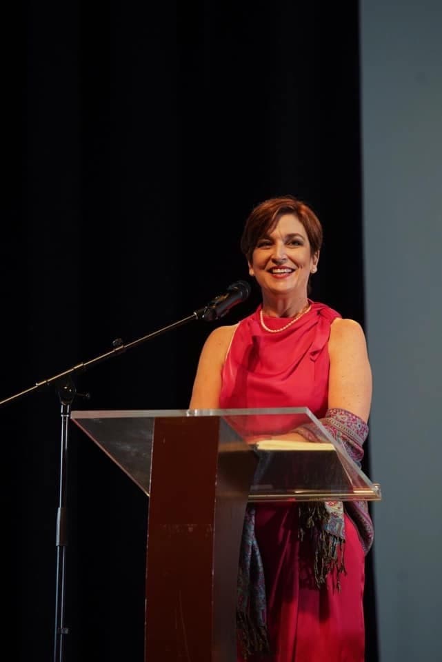 <b>Zayira Jordán</b>, fue ratificada como la candidata oficial para la Comisaría Residente en Washington con un 971 votos a favor y 75 en contra.