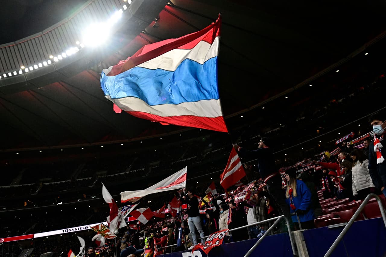 El Atlético de Madrid goleó al Alavés con sendos dobletes de Joao Félix y Luis Suárez.