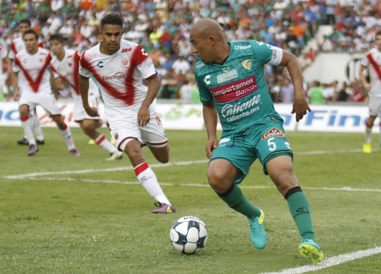 En el 2016 fue adquirido por Chiapas, cuya directiva lo separó del plantel por quejarse de salarios adeudados con la plantilla.