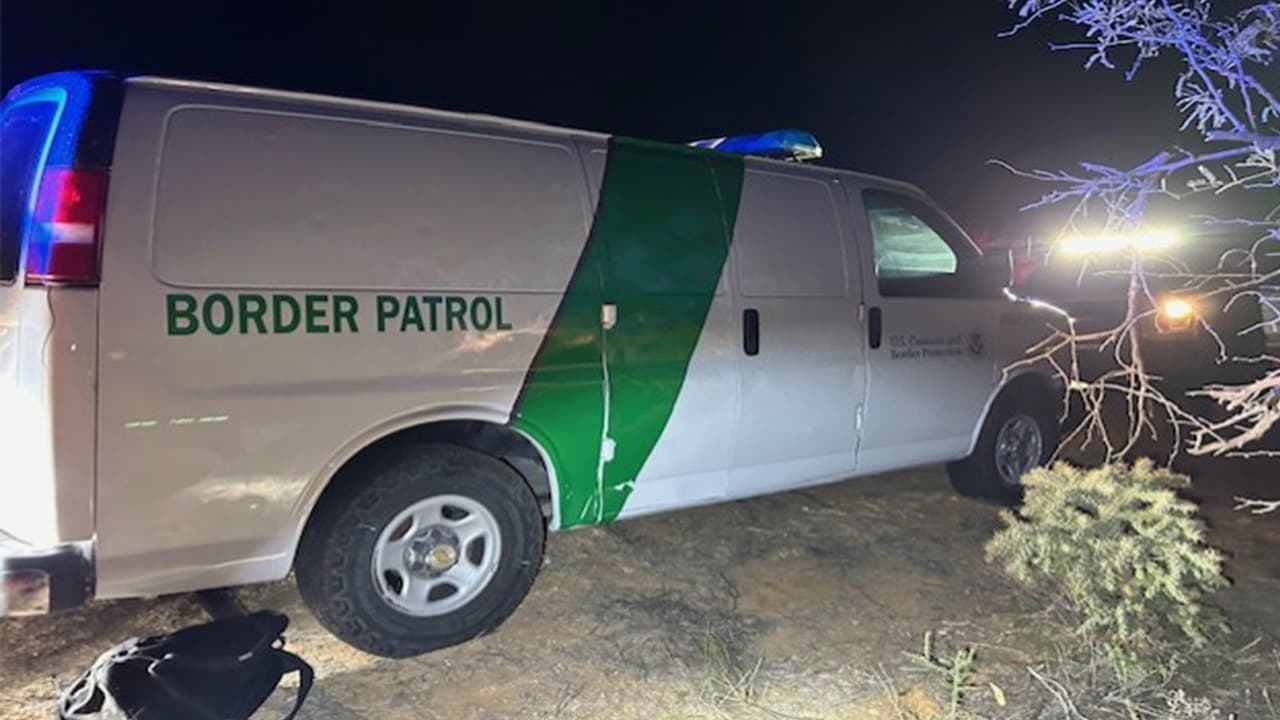 La 
<b>Patrulla Fronteriza clonada</b> fue localizada el pasado 15 de febrero en el área de Newfield, a unas 80 millas al oeste del puerto de entrada de Nogales, Arizona, cerca del muro fronterizo.