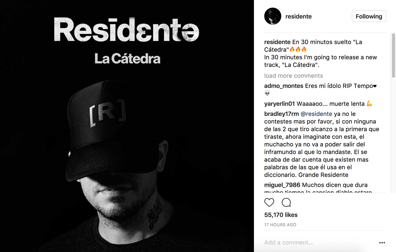 'La Cátedra' estrena en 'youtube'. Y de hecho, es una descraga a Tempo de doce minutos. La canción posiblemente rompe el record de la cancion con más palabras con un total de 1,900.