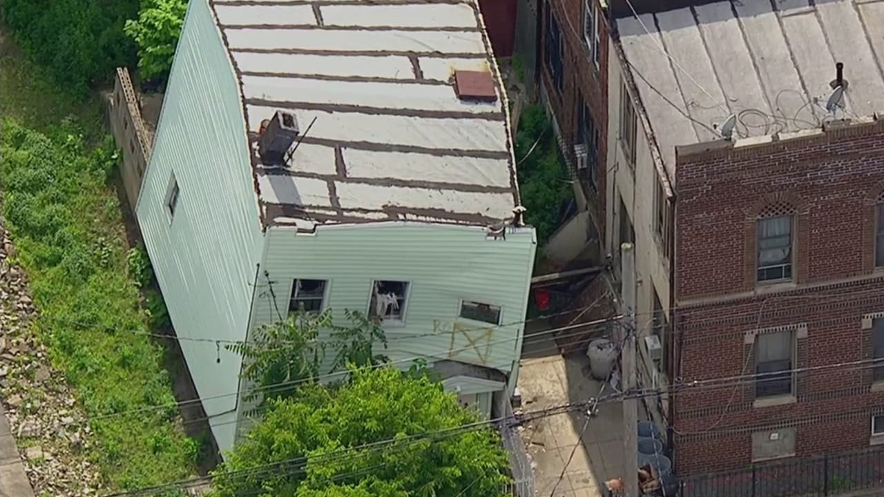 Varias familias quedan sin vivienda tras el colapso parcial de un edificio en Brooklyn