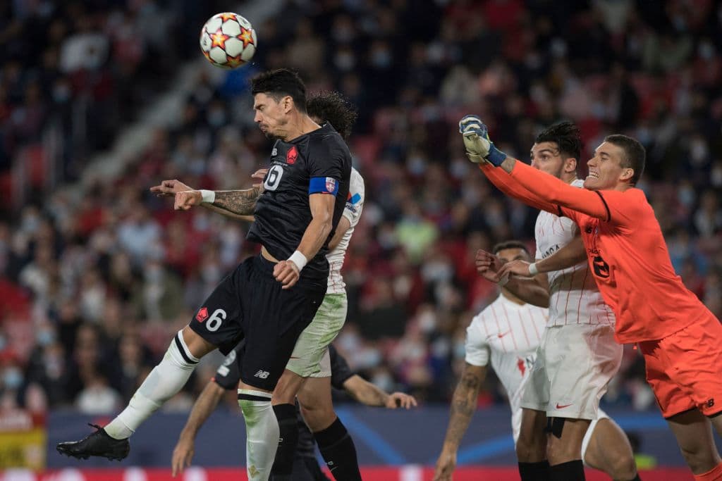 Juventus vence 4-2 al Zenti en uan feria de goles, Villarreal conigue la victoria fácilmente 2-0 sobre el Young Boys y el Lille remonta 2-1 al Sevilla.