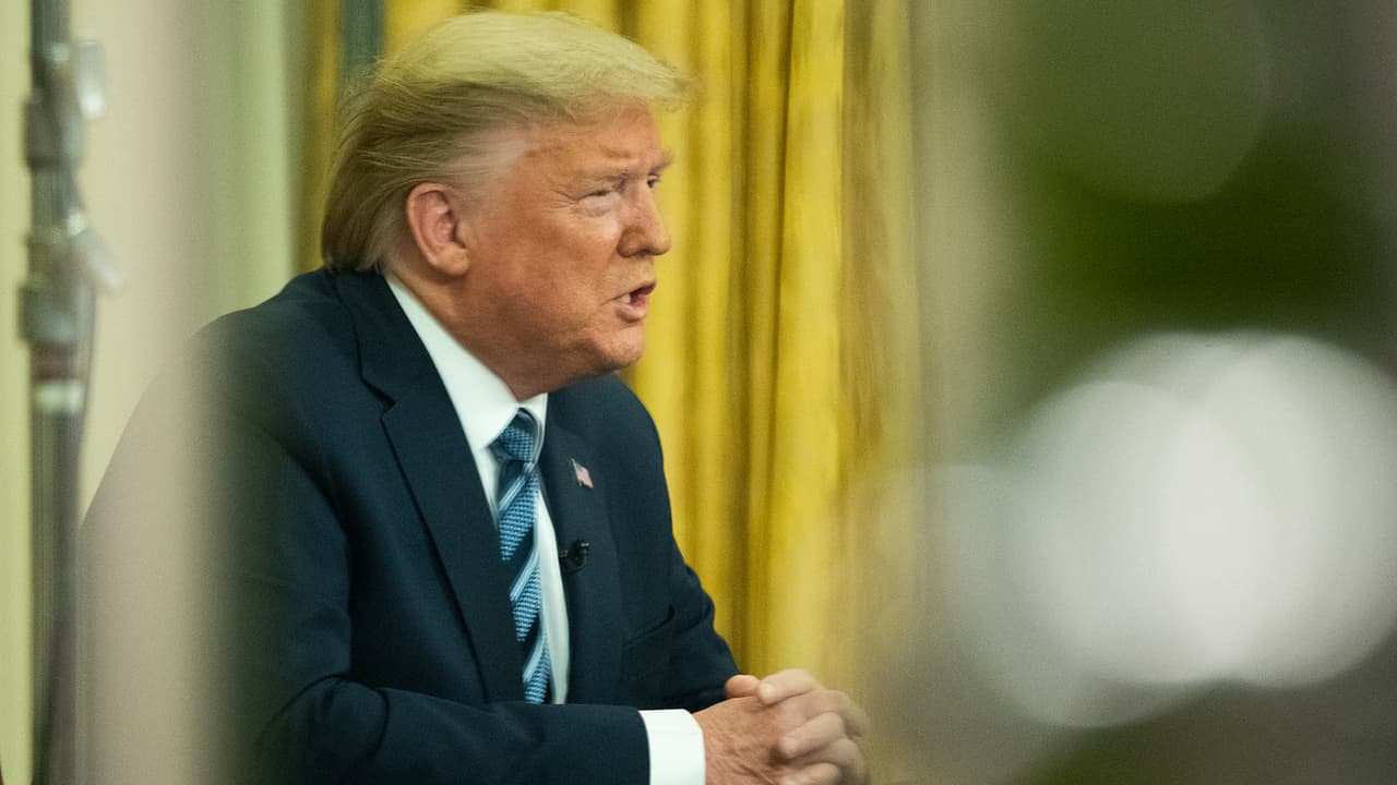 Trump anuncia una confusa restricción de viajes a Europa por 30 días para evitar la propagación del coronavirus