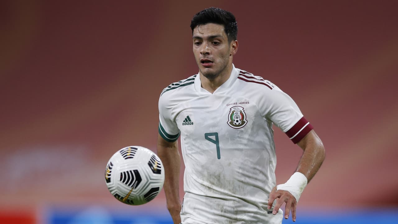 Raúl Jiménez asume el rol de líder del Tri: "Tengo las condiciones para hacerlo"