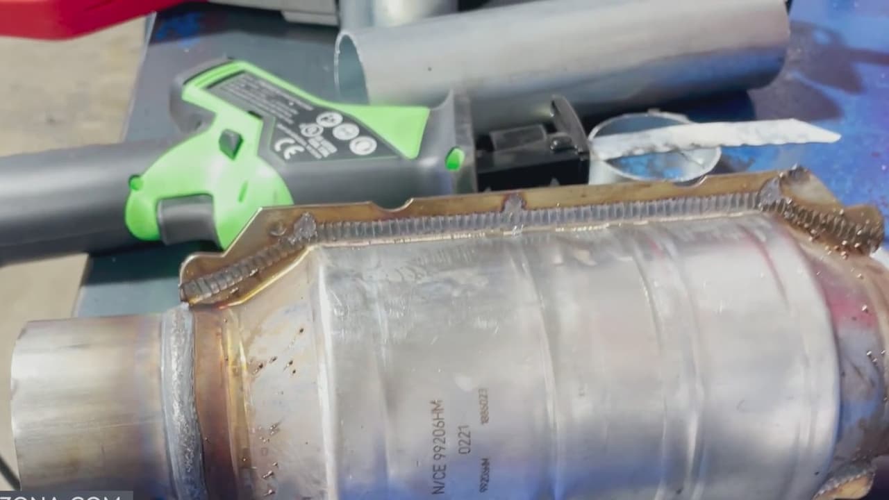 Autoridades de Arizona alertan sobre el robo de convertidores catalíticos