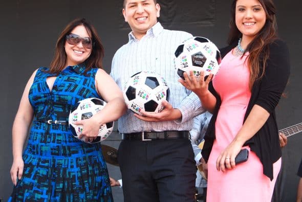 Cientos de personas se dieron cita para compartir en familia de la fiesta del 5 de mayo en donde la música, la comida y mucha diversión fueron parte de este festejo en Atlanta. Con bombos y platillo, como ya es costumbre año tras año, Univision 34 y Plaza Fiesta fueron parte de la alegría de esta conmemoración. ¡Mira las fotos de todo lo que se vivió en el evento!