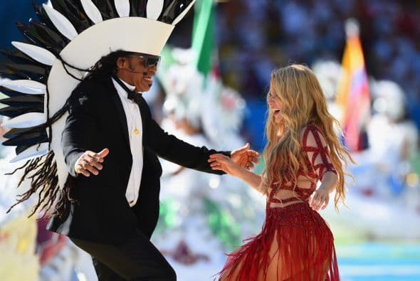 ¿Qué tal el penacho enorme?