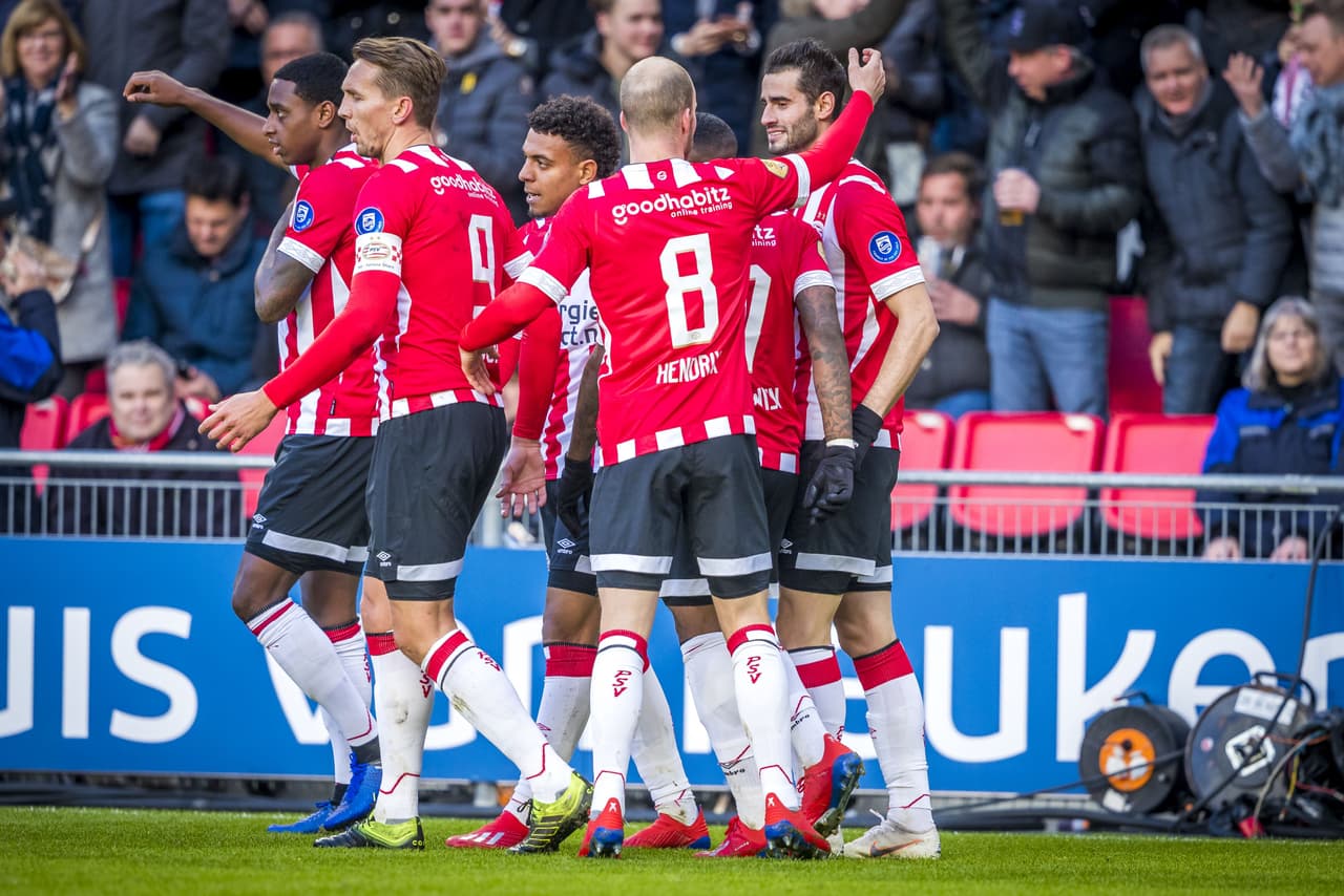 Al minuto 8 del primer tiempo quedó en evidencia esa superioridad con el gol del argentino Gastón Pereiro.