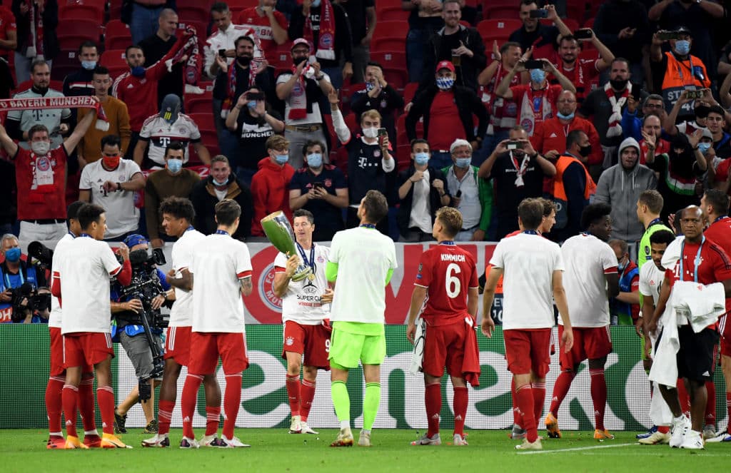 Los actuales campeones de la Champions League consiguieron su segundo título de la Supercopa tras derrotar al Sevilla.