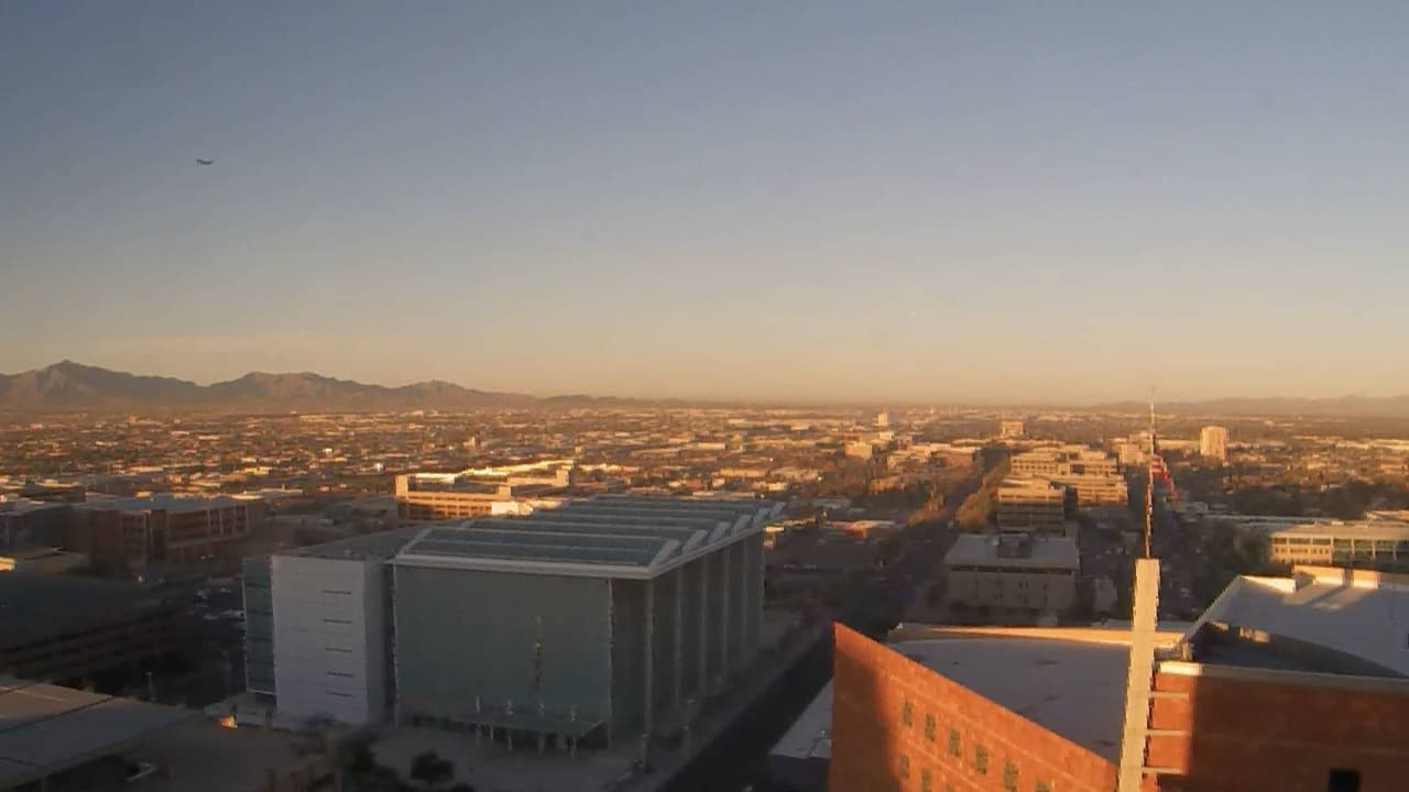 Viernes con tarde calurosa y baja de temperaturas para la noche en Arizona