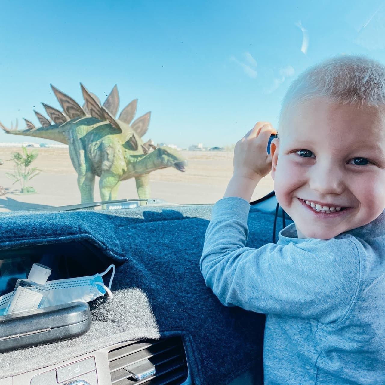 Los boletos cuestan $ 49 por automóvil, lo que incluye hasta ocho personas.
<br>