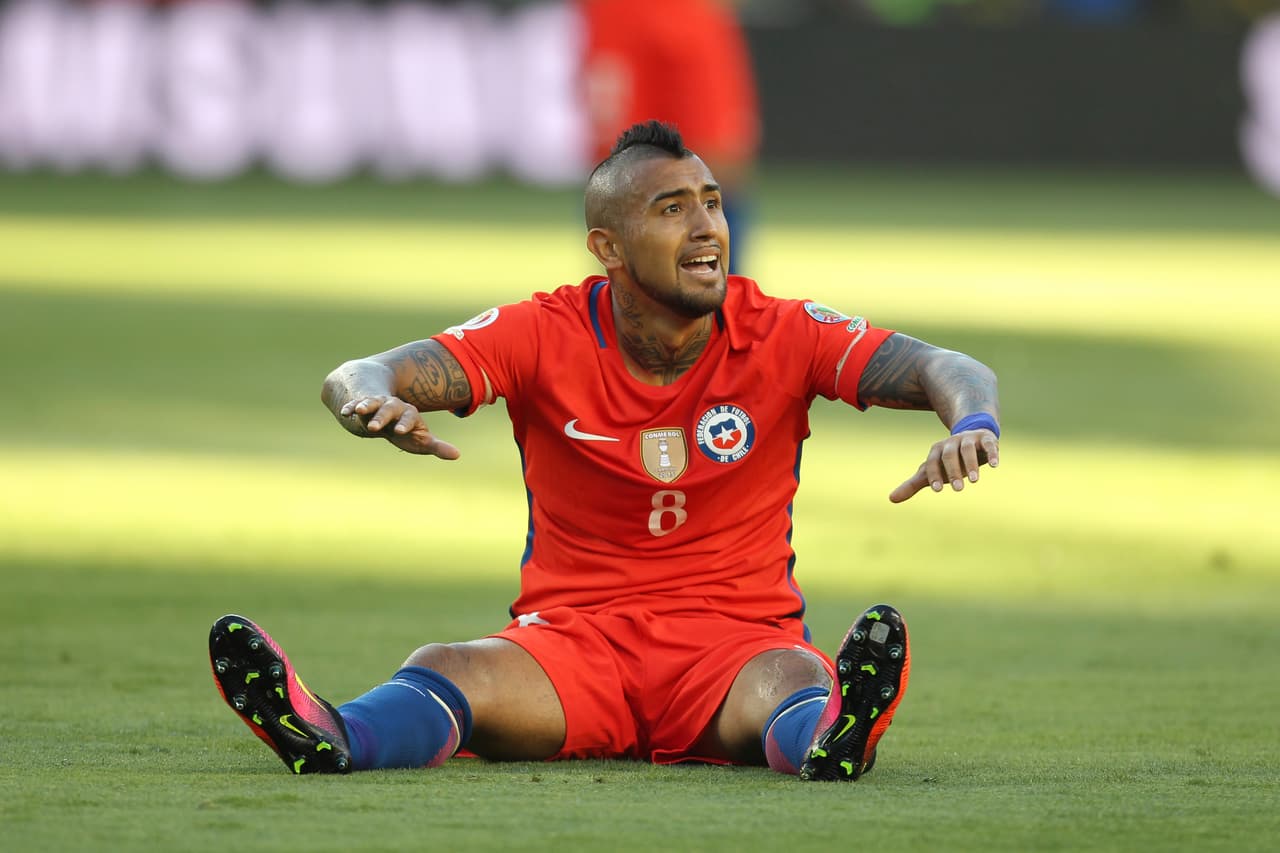 ¿Cómo hará Chile para sustituir la ausencia de Arturo Vidal?