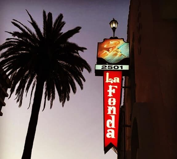 La reapertura del restaurante en el mismo local, declarado en 1983 lugar histórico y cultural de Los Ángeles, se da en medio de un proyecto de revitalización del área.