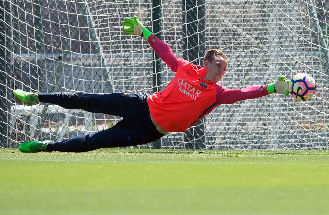 El portero alemán Marc Ter Stegen renueva con el Barça hasta el 2022
