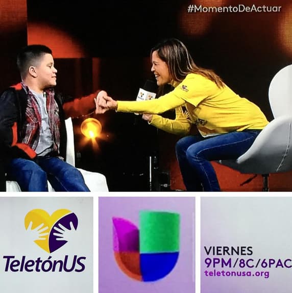 Karla Martínez: "Llego el día! Es #momentodeactuar De recibir el mejor regalo de un niño, su sonrisa! Ayúdanos a llegar a la meta! @teletonusa #teletonusa".