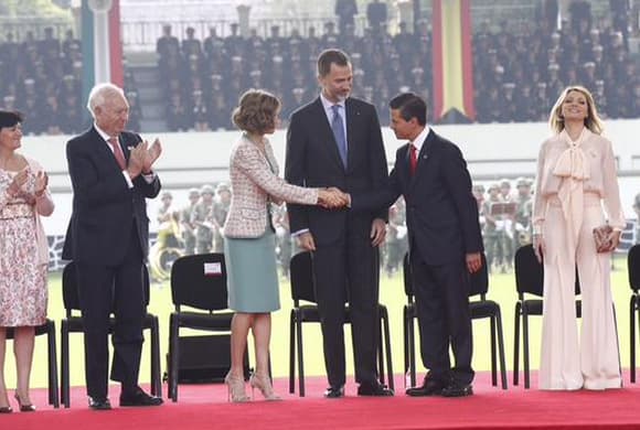 Luego de eso, Don Felipe y Doña Letizia acudieron al Palacio Presidencial Los Pinos para compartir el almuerzo con el Presidente Peña Nieto y su esposa.
