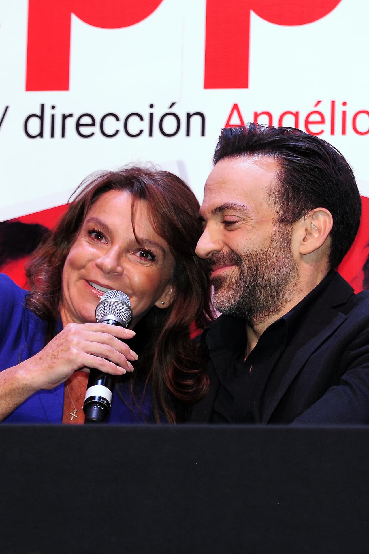 Mariana Garza y Pablo Perroni