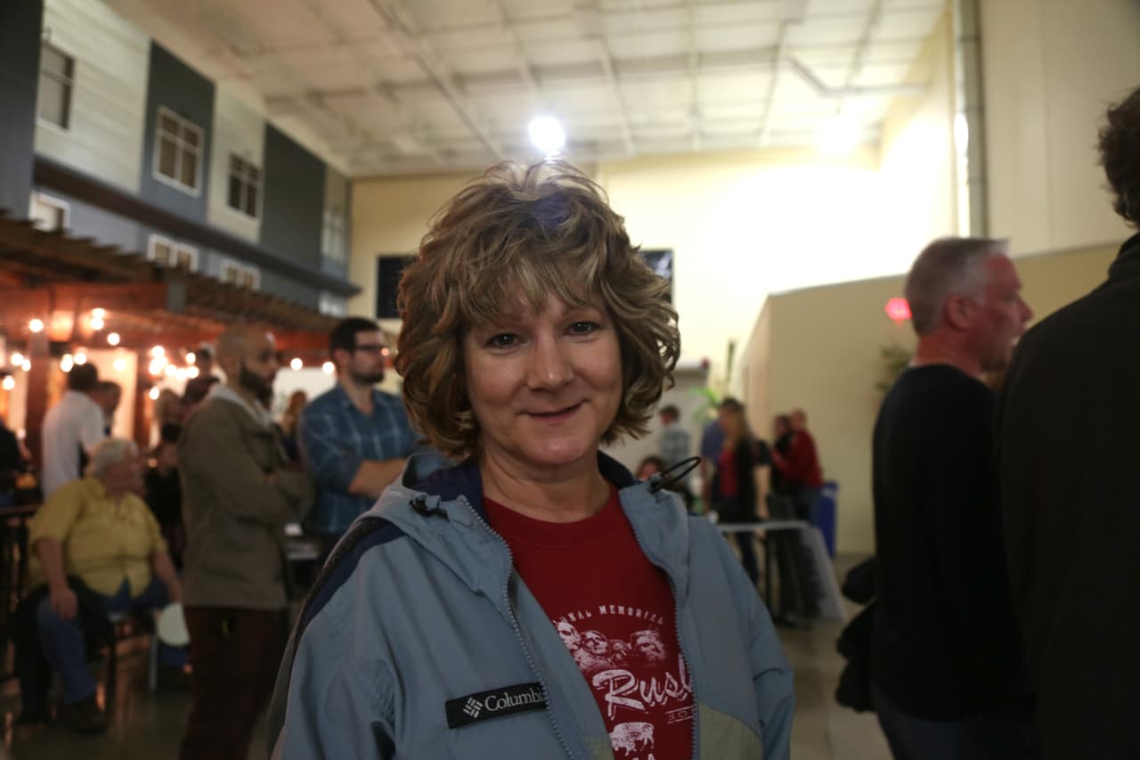 Lori Elby, seguidora de Trump en mitin en Manheim.