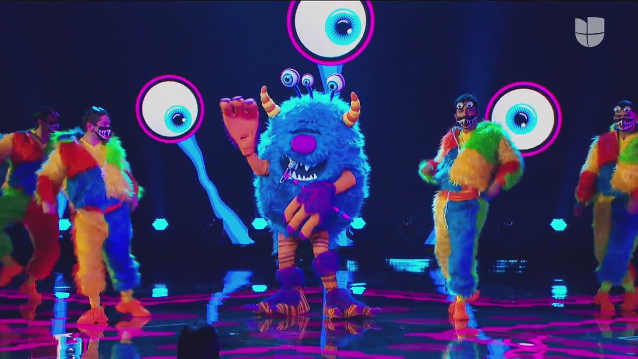 El segundo en subir al escenario fue Monstruo, quien conquistó el corazón de Consuelo Duval por su tierna y peluda apariencia.