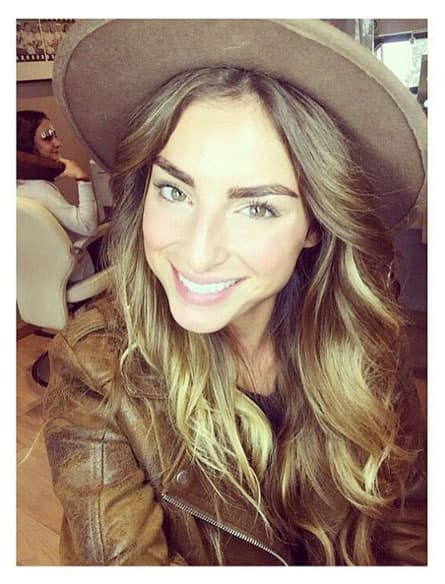 Al parecer esta relación no fue nada serio, pues pasó desapercibida.