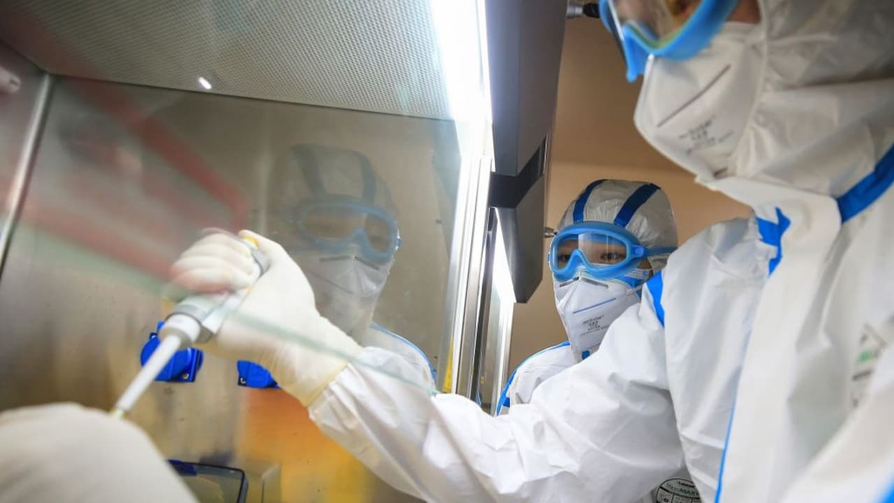 Un niño entre los 7 nuevos casos de coronavirus; 32 en total en el estado de Illinois