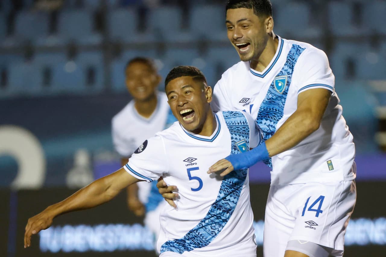 Guatemala vence a El Salvador en inicio de la Concacaf Liga de Naciones 2023-24