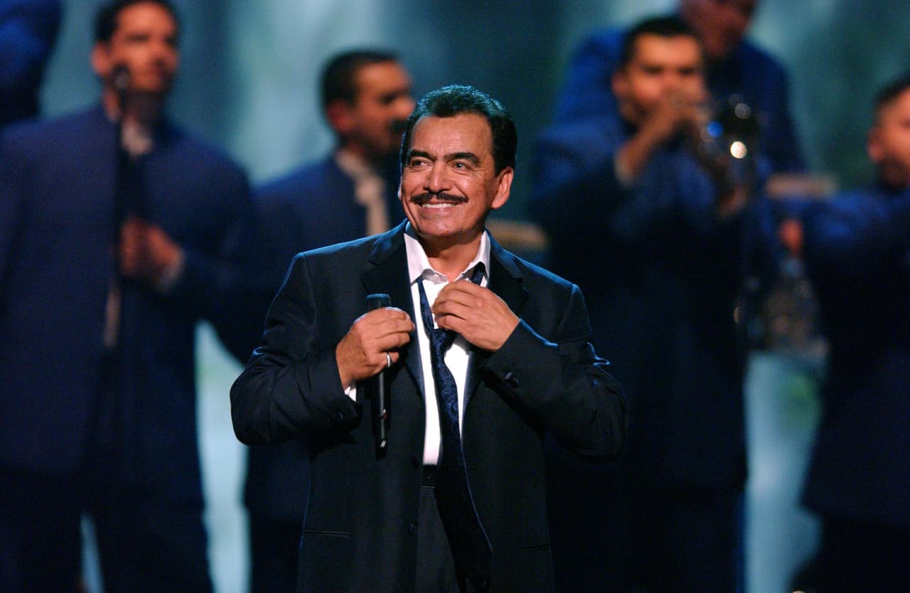 A lo largo de su trayectoria el también conocido como "El Rey del Jaripeo" fue acreedor a diversos reconocimientos.