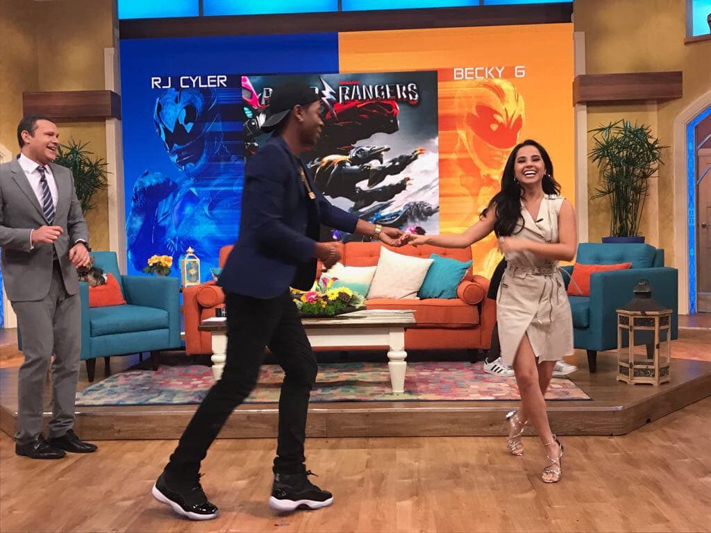 La fiesta se armó en nuestra casa con la visita de Becky G y el actor RJ Cyler.