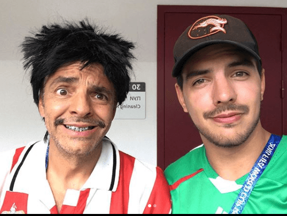 Vadhir tampoco dejó pasar la ocasión para felicitar a su papá con esta cómica imagen. "Gracias por ser tan loco y enseñarme a salirme de mi zona de confort! No eres solo mi papa eres un gran Amigo!!... que tiene diferentes personalidades extrañas🧐 jajaj En la segunda foto estábamos de incógnito en Rusia fue un gran viaje juntos! FELIZ DIA DEL PADRE!", escribió.