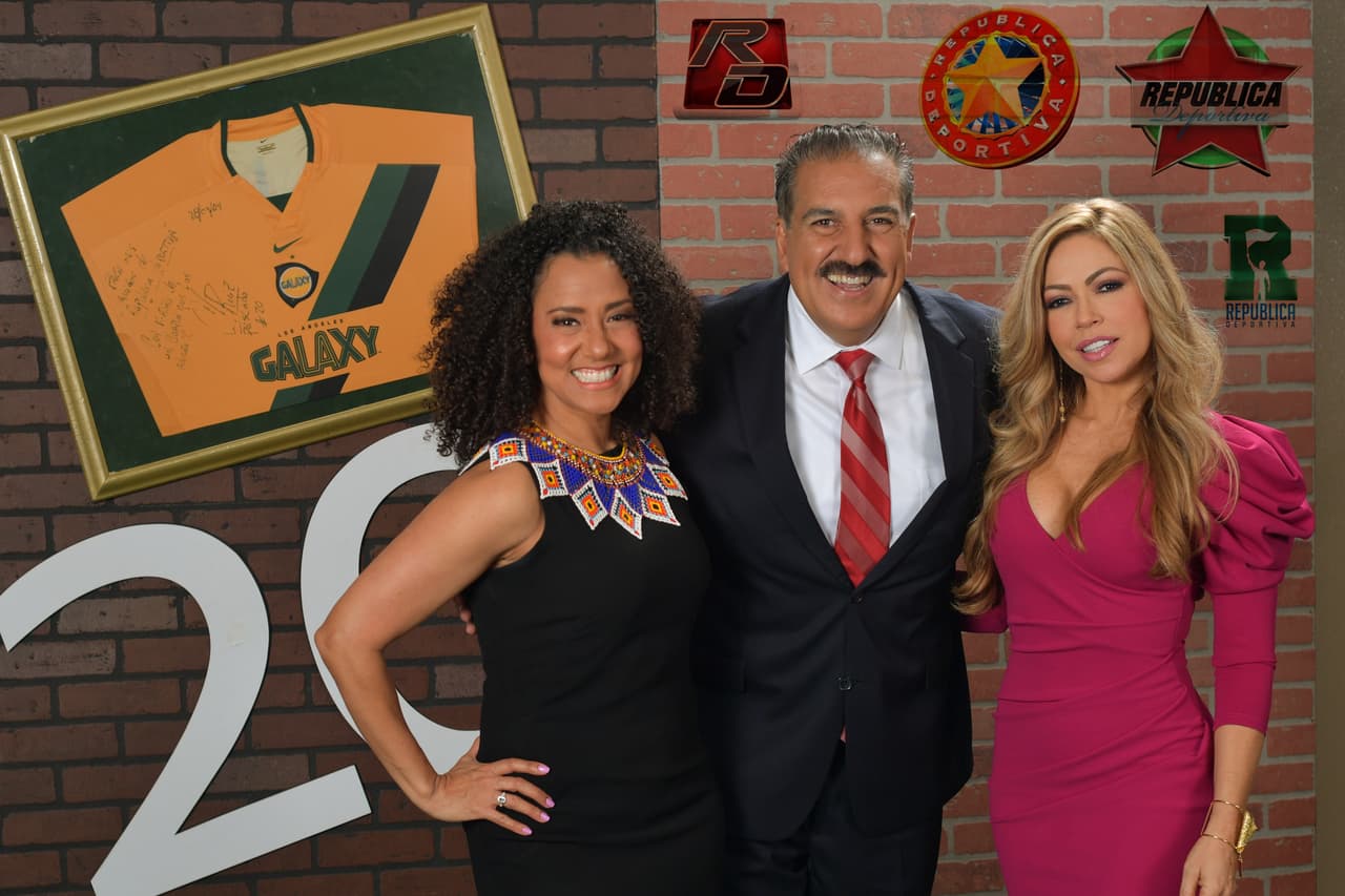 Annette Raveneau (izquierda), Fernando Fiore (centro) y Claudia Molina (derecha).