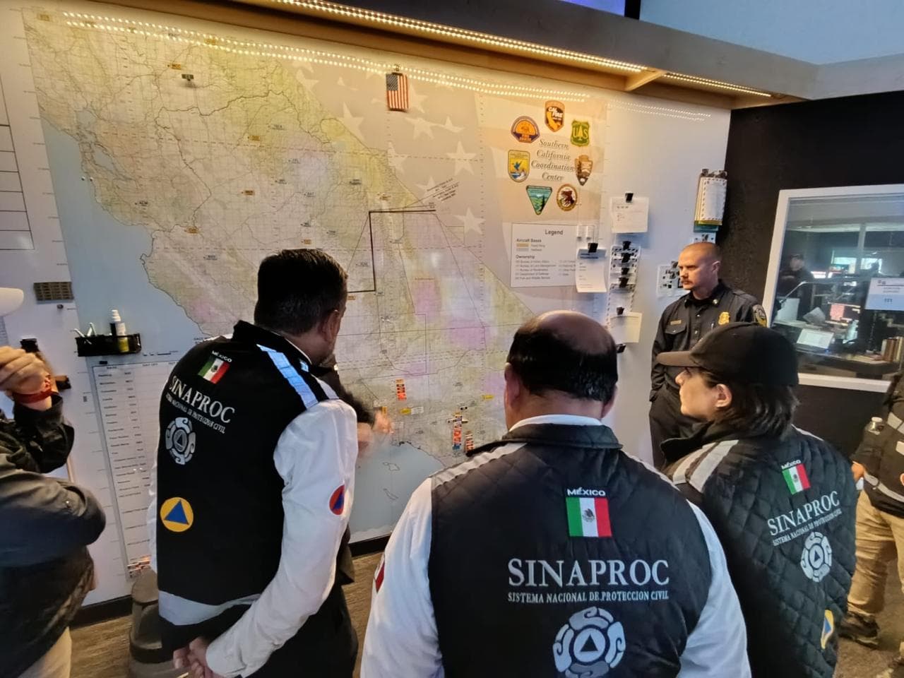 <b>Impacto de los incendios</b>
<br>Los incendios en California han afectado a seis regiones, con miles de acres quemados y evacuaciones masivas.