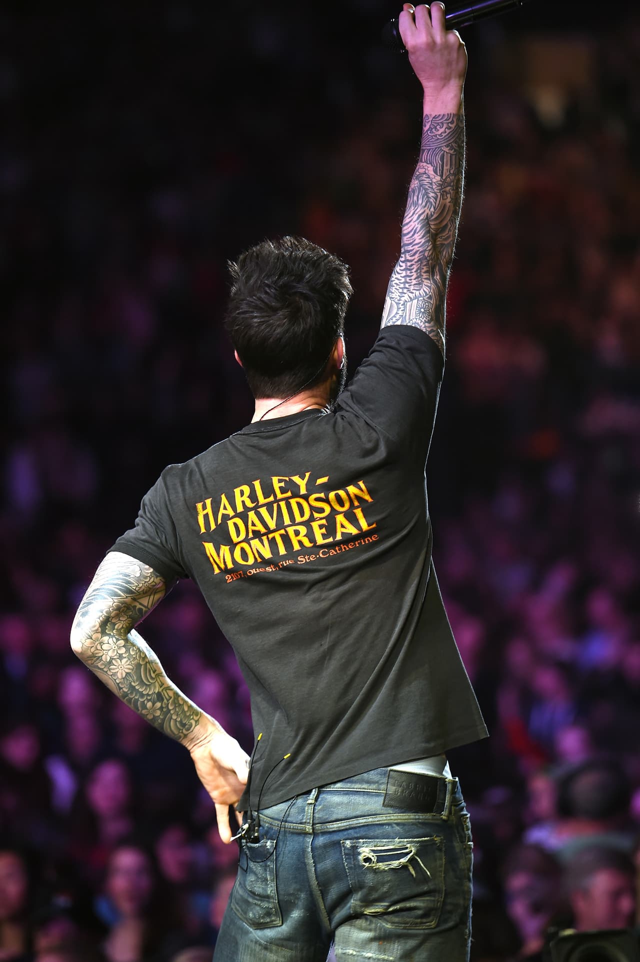 ¿Será que el cantante es fan de Harley Davidson?