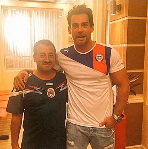 Pero también hay chilenos muy guapos como Cristián de la Fuente.