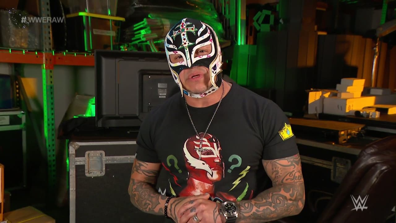 Rey Misterio sufre daño en un ojo y se encuentra en estado crítico tras ser agredido por Set Rollins.