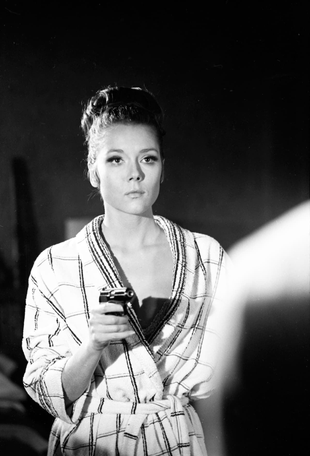 Ese mismo año fue nombrada dama por sus servicios al mundo del teatro.