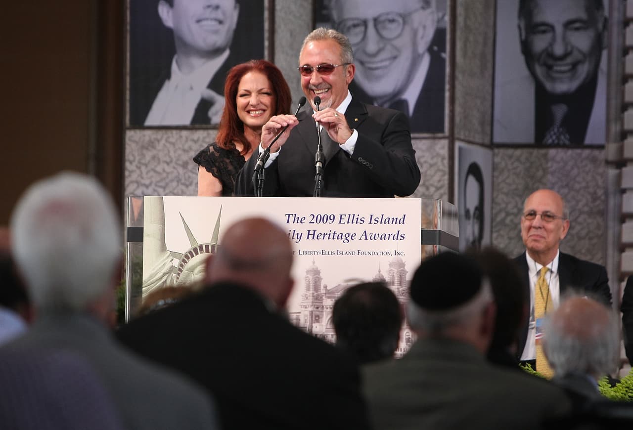 "Estaré allí en corazón, alma y espíritu, y animándolos en cada paso del camino", aseguró.