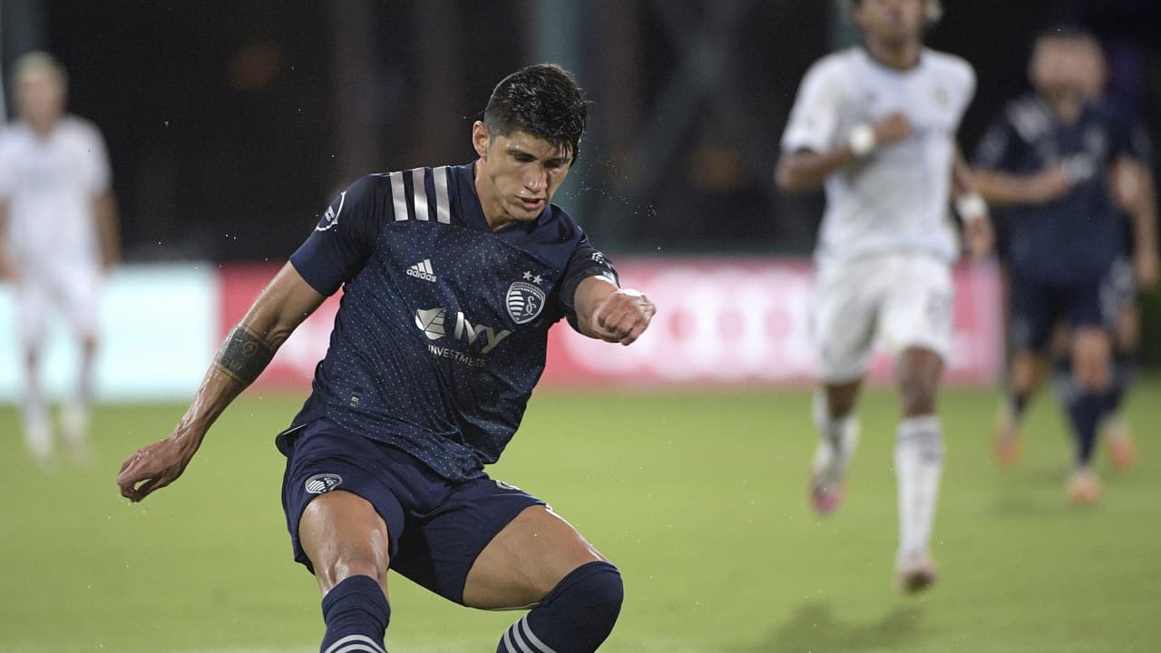 Kansas City no tuvo opción y liberó a Alan Pulido para el Tri