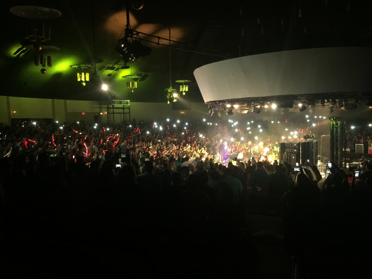 Yandel estuvo en Houston y nos tuvo "Moviendo Caderas".