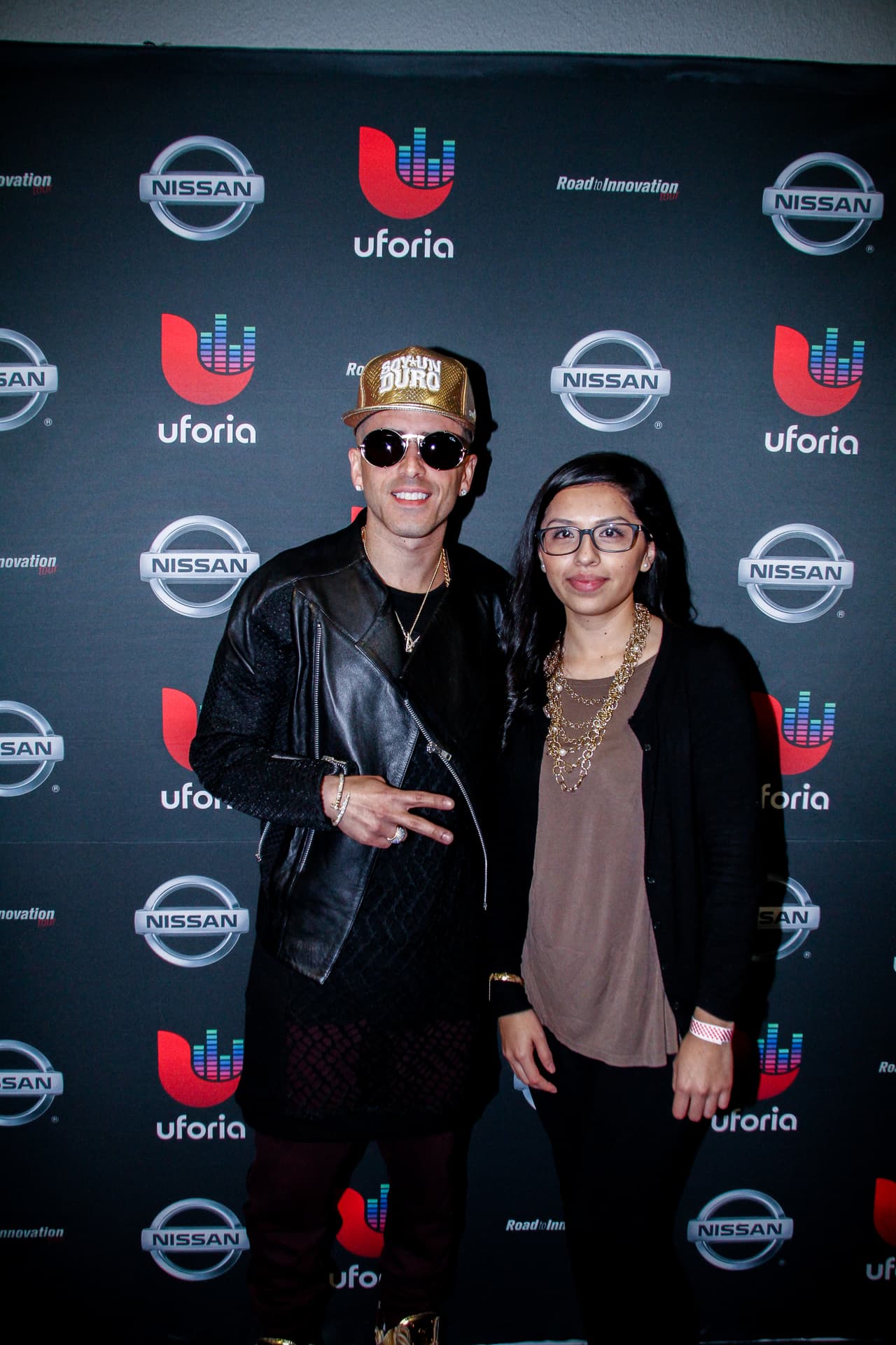 Yandel estuvo en Houston y nos tuvo "Moviendo Caderas".