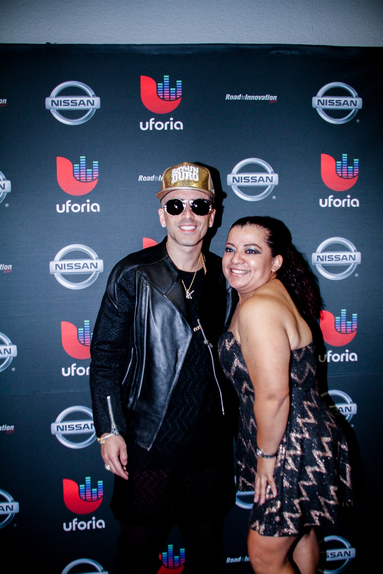 Yandel estuvo en Houston y nos tuvo "Moviendo Caderas".