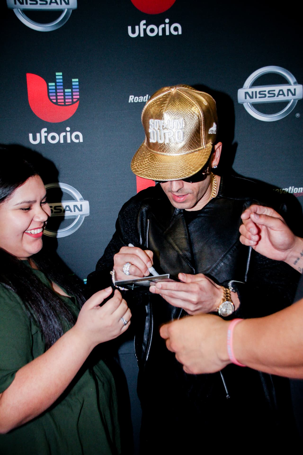 Yandel estuvo en Houston y nos tuvo "Moviendo Caderas".