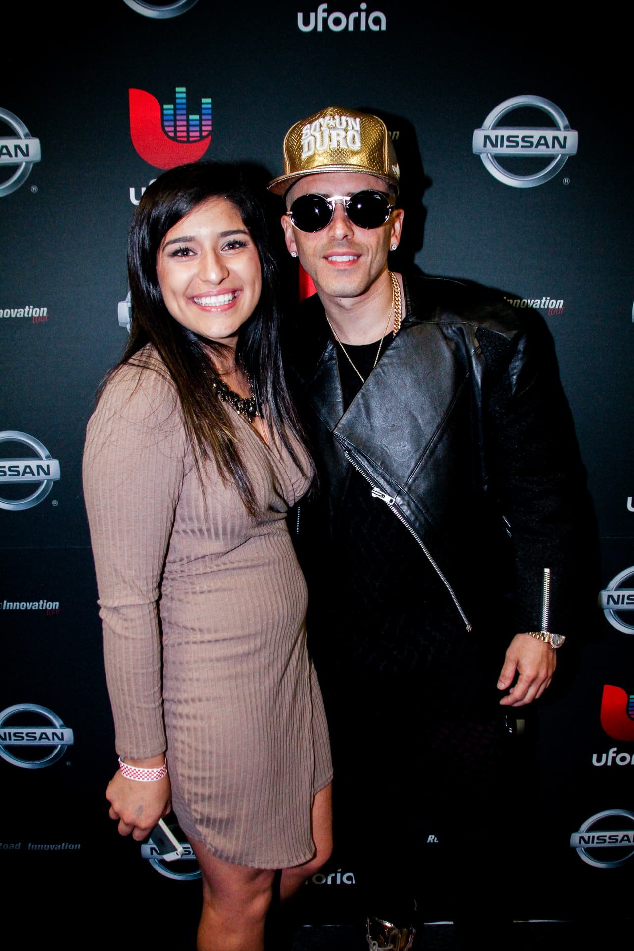 Yandel estuvo en Houston y nos tuvo "Moviendo Caderas".