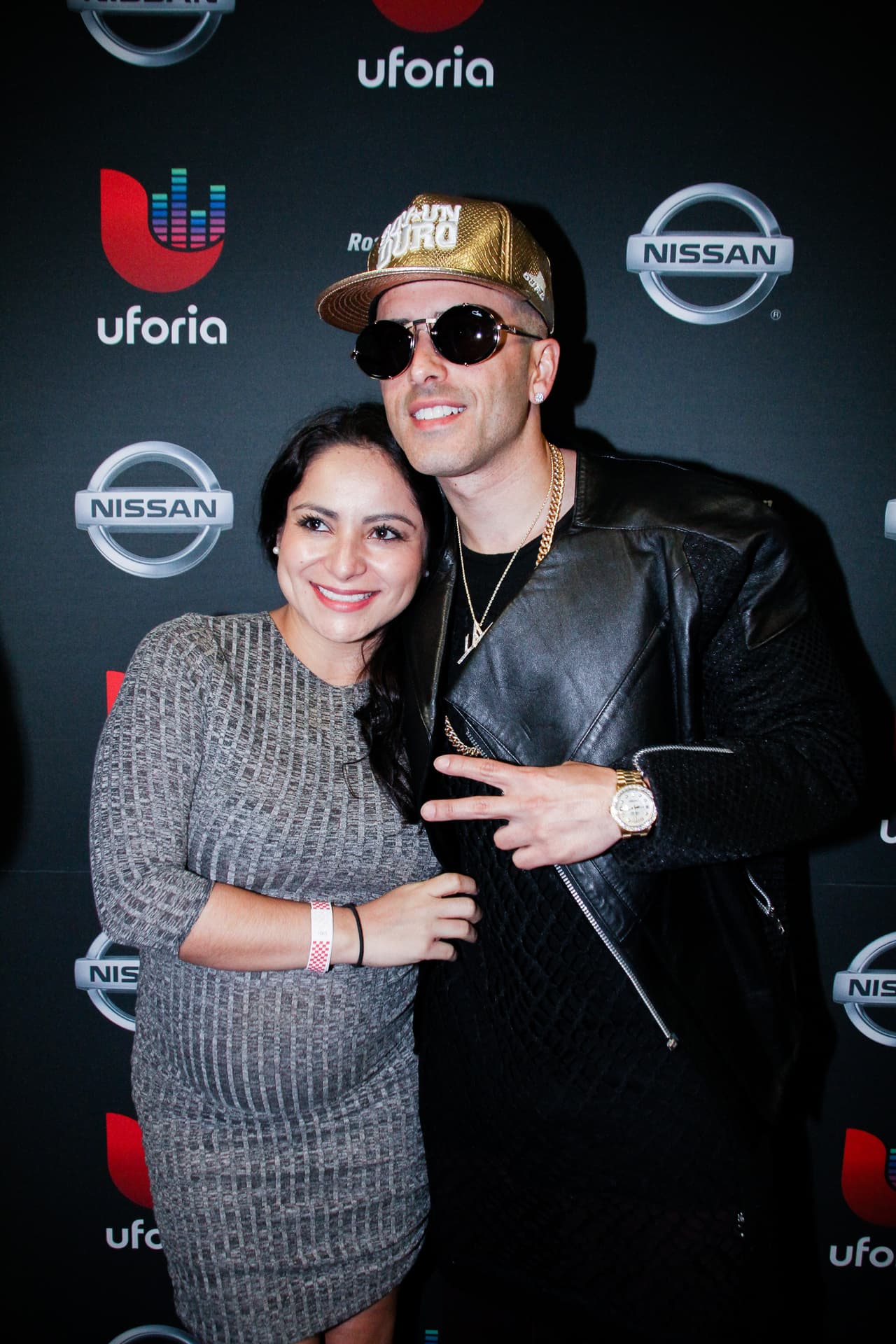 Yandel estuvo en Houston y nos tuvo "Moviendo Caderas".