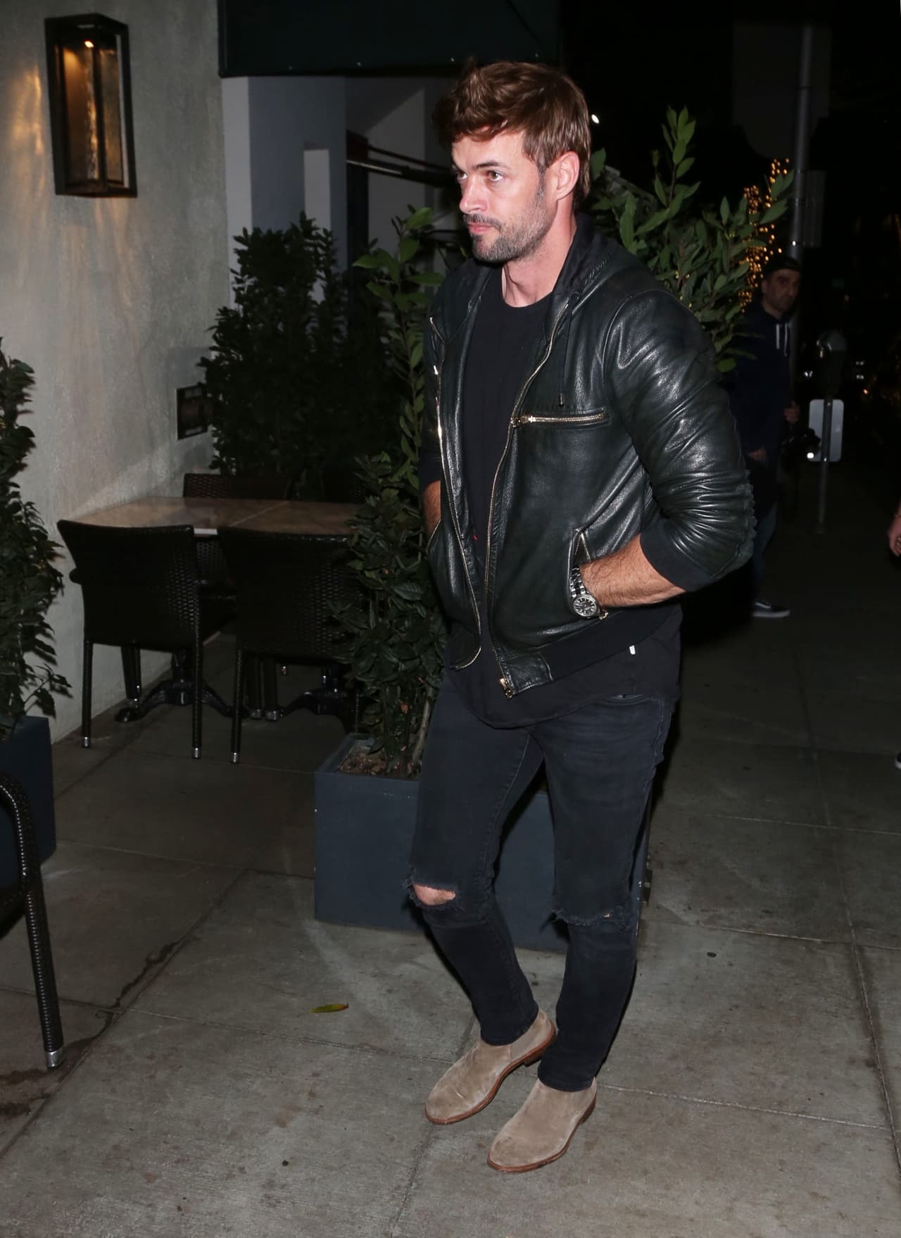 De acuerdo con la agencia Grosby Group., Levy fue captado al término de una cena con amigos.