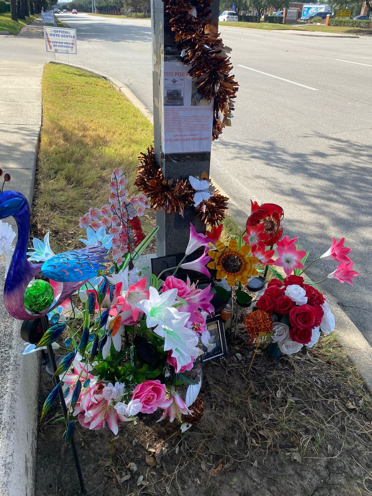 El accidente ocurrió el 
<a href="https://www.univision.com/local/dallas-kuvn/preocupacion-en-irving-por-el-creciente-numero-de-peatones-que-mueren-atropellados-video">pasado 25 de mayo</a> alrededor de las 4 am, en la cuadra 9400 de la calle MacArthur.