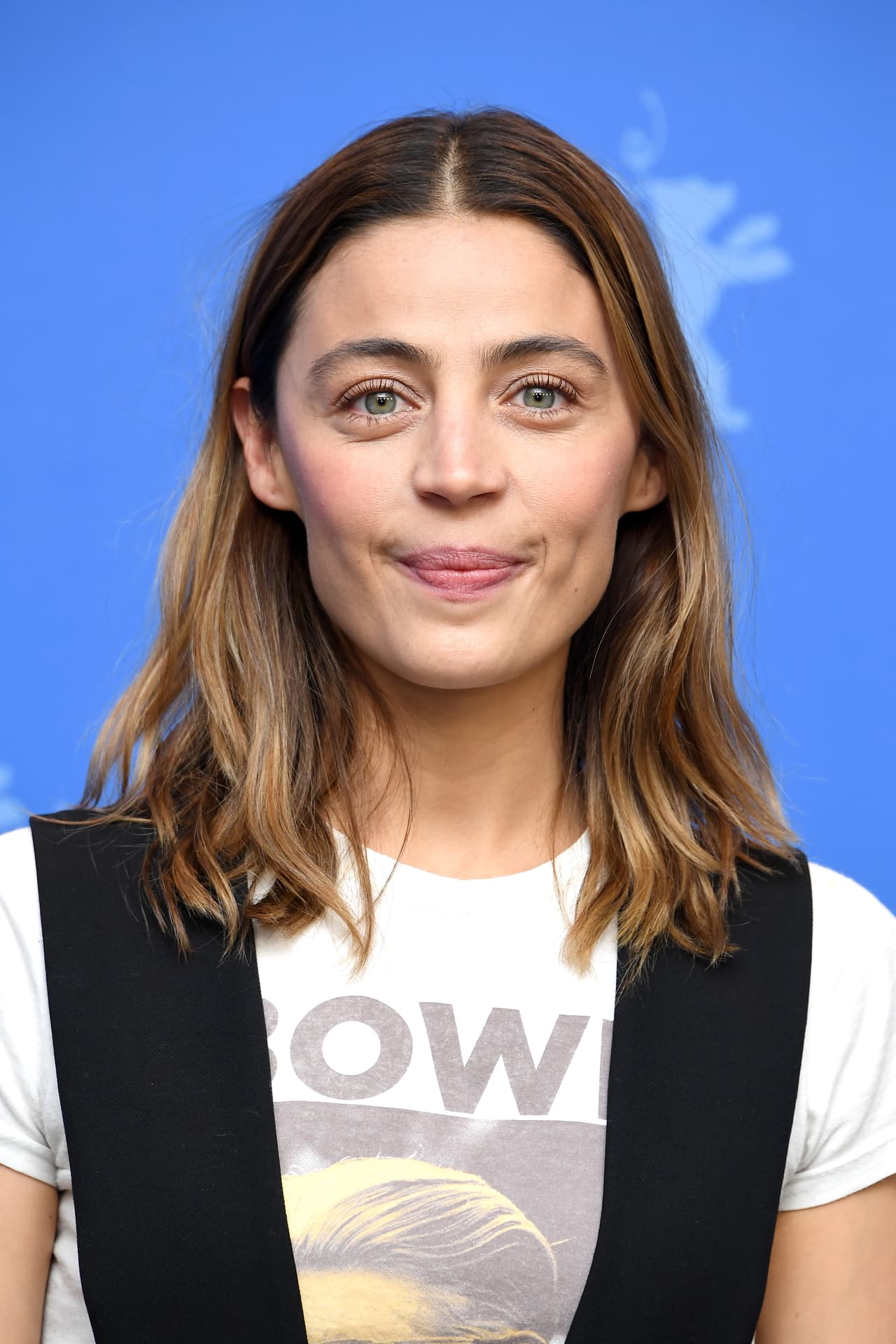 También se pronunció sobre los comentarios que han surgido tras externar sus intenciones de dar vida a Elba Esther, en los que le aseguran que no se parece en nada a la exdiputada.